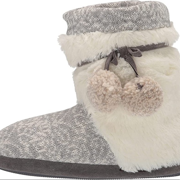 ❗️NEW❗️Muk Luks Boots - Picture 8 of 9